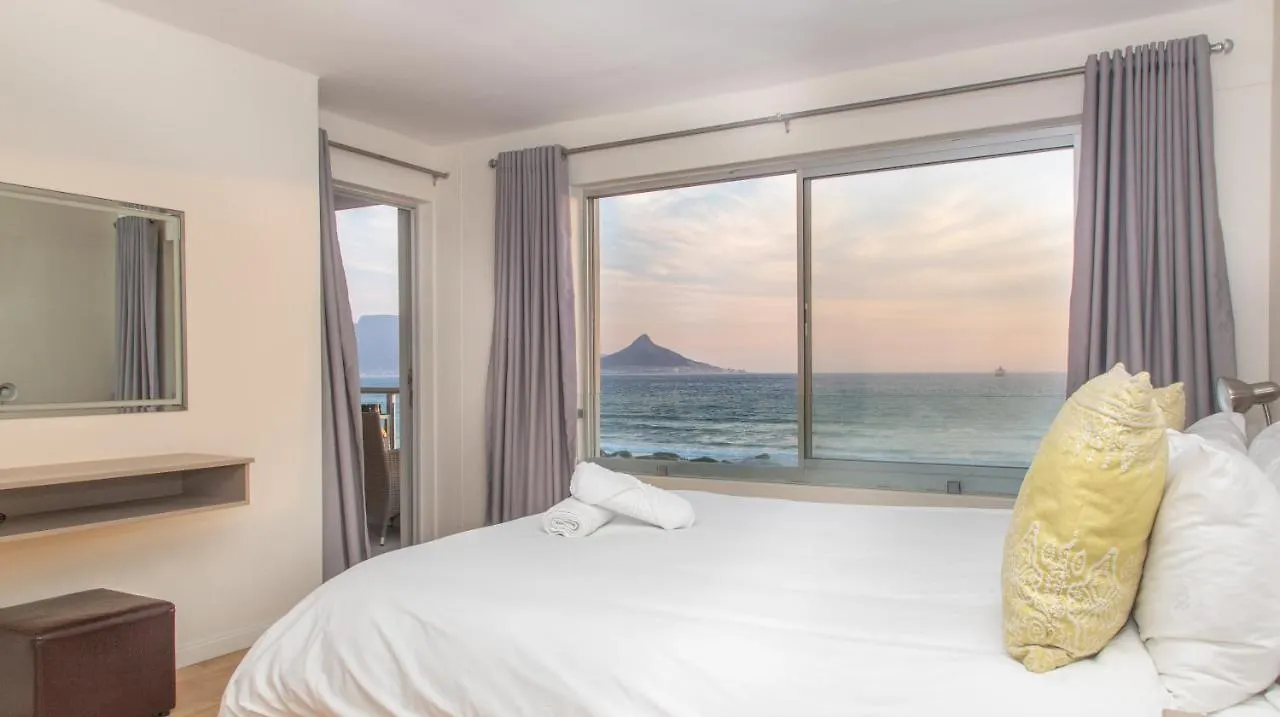 Breathtaking Views 2 Bedroom Apartment B306 Sea Spray, Blouberg Bloubergstrand Afrique du Sud